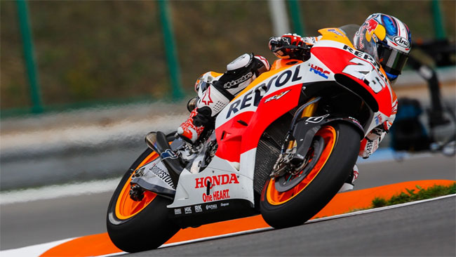 Dani Pedrosa alcanzó su primera victoria de la temporada en el MotoGP