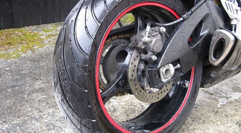cubierta moto