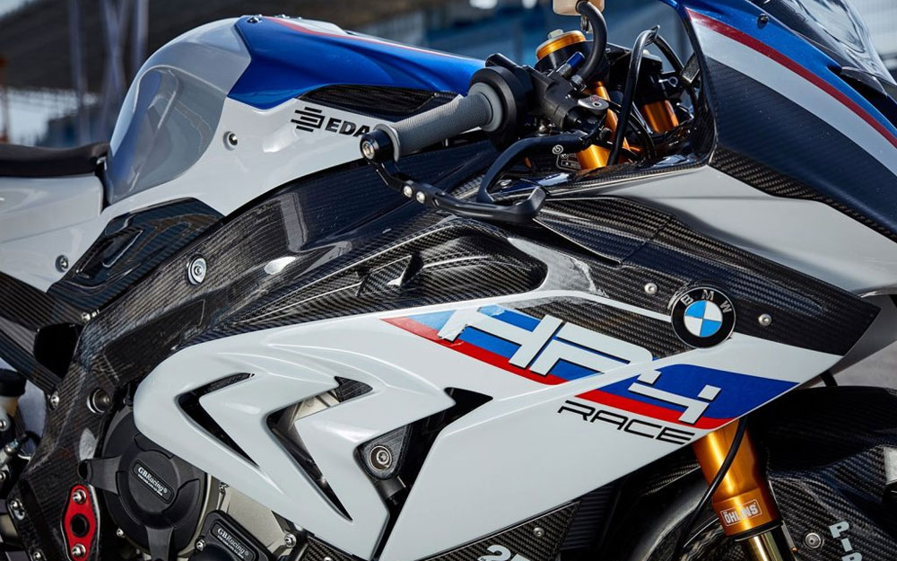 bmw hp4 race