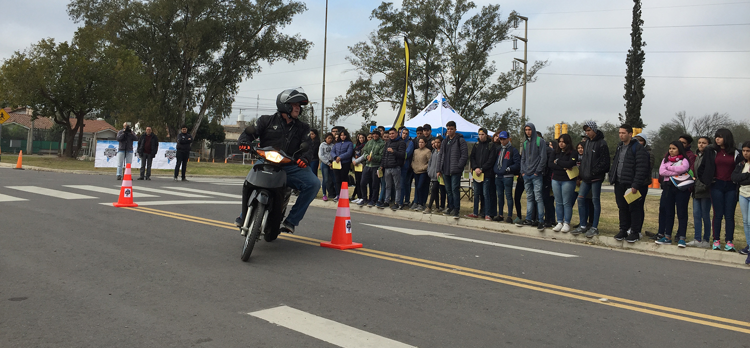Campaña de Acara Motos sobre Seguridad Vial