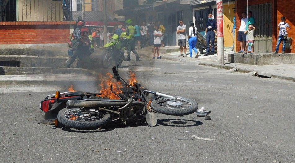 moto quemada