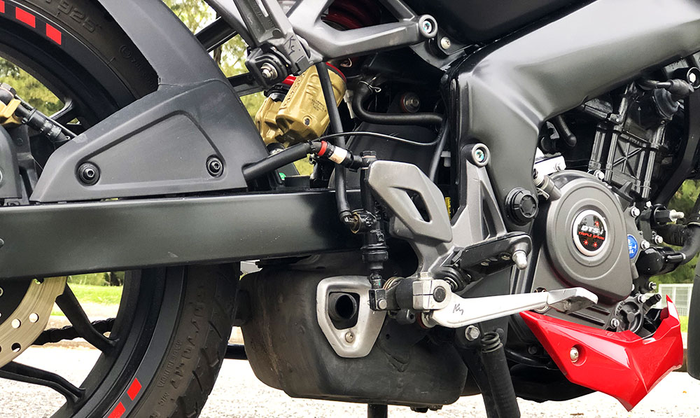 Bajaj Rouser NS 200 FI
