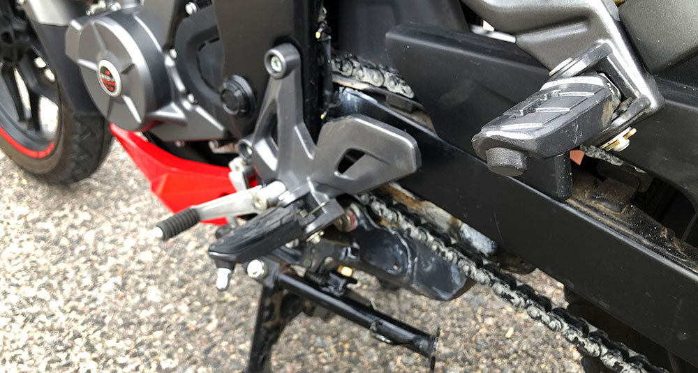Bajaj Rouser NS 200 FI