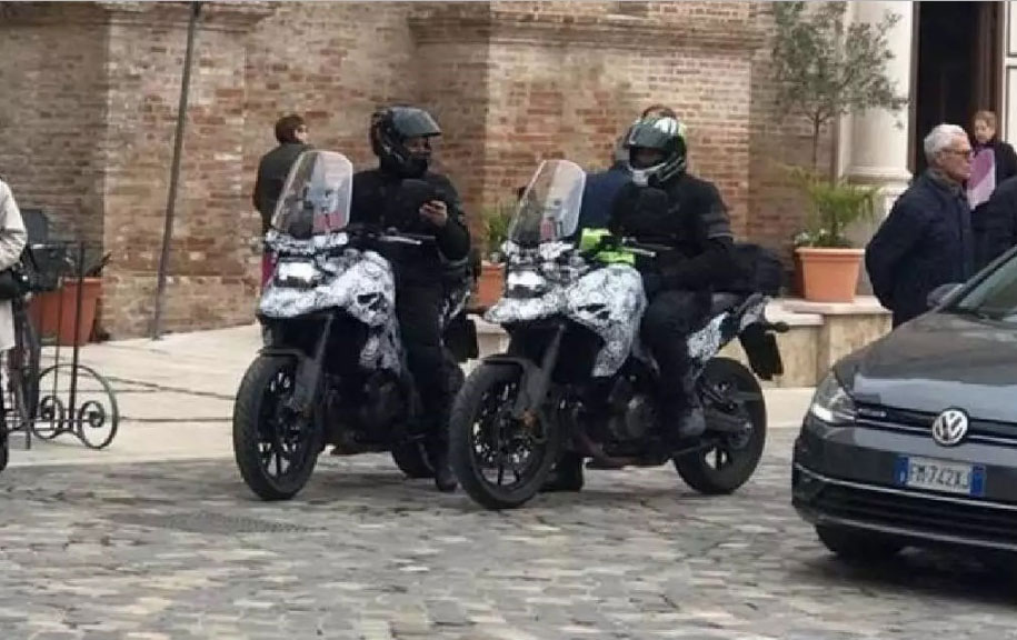 Suzuki DR