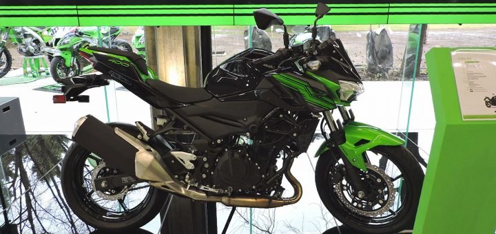 Kawasaki 400
