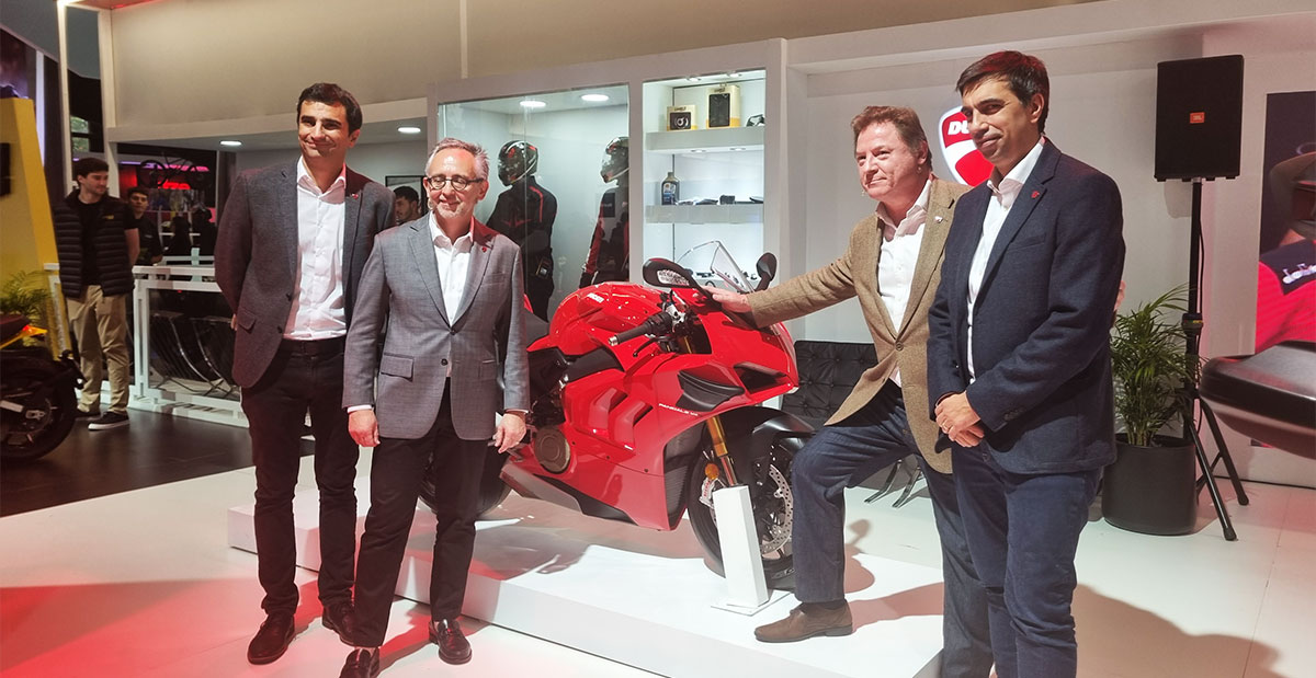 directivos ducati