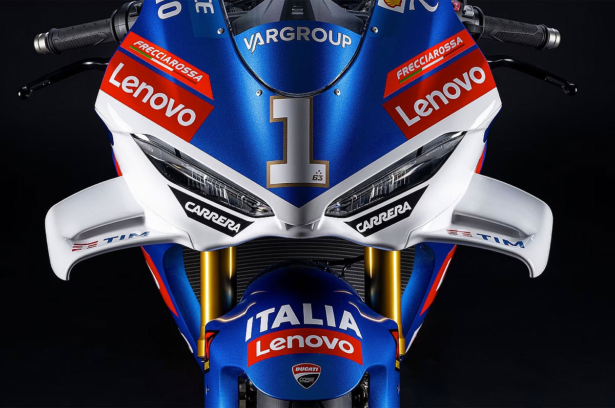 ducati panigale tricolor