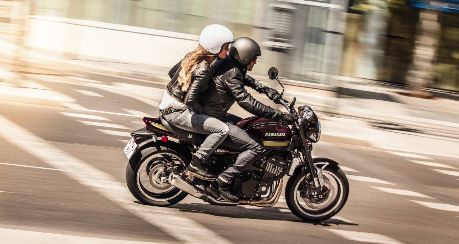 kawasaki 900