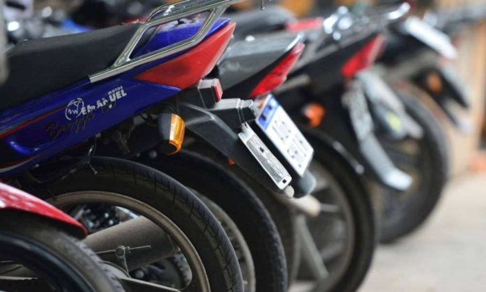 motos